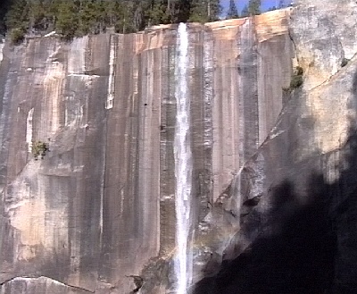 564 Yosemite Vernal Fall