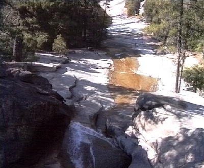 569 Yosemite Wasserrutsche